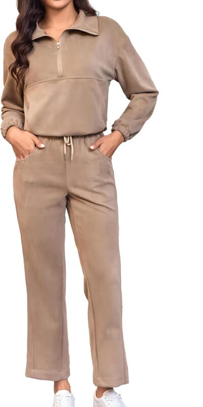 Cozy Travel Set: Half Zip Sweatshirt & Wide Leg Sweatpant