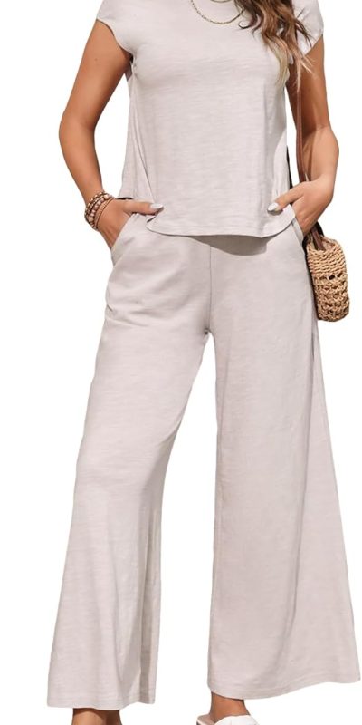 MakeMeChic Women's Casual 2 Piece Outfits Cap Short Sleeve Tee Shirt Top and Pocket Wide Leg Pants Set